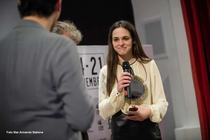 06 Sara Serraiocco Premio Miglior Attrice Foggia Film Festival 2015